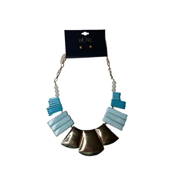 Noir Concho Turquoise White Choker Necklace & Gold Round Earrings Brand New - Picture 1 of 6